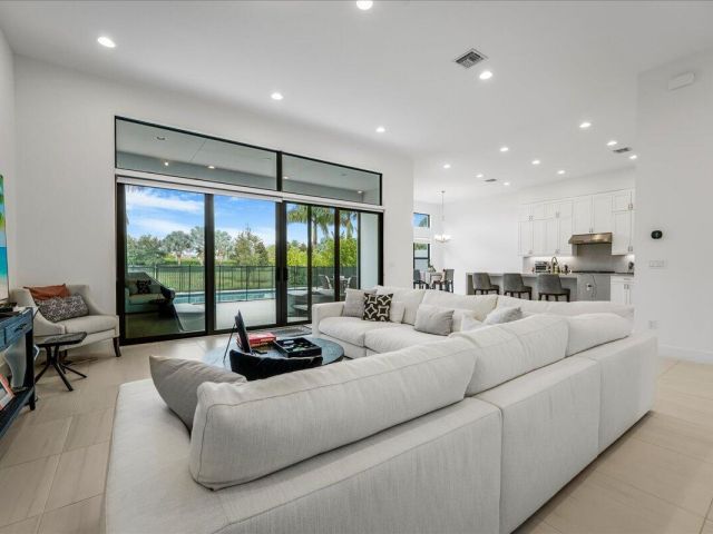 Home for rent at 9093 Chauvet Way - photo 6514227