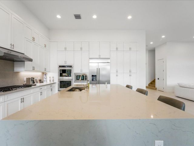 Home for rent at 9093 Chauvet Way - photo 6514229