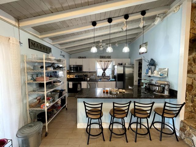 Home for rent at 1712 SW 5th Street - photo 6510194