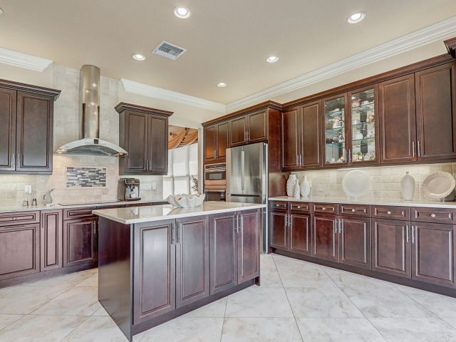 Home for sale at 11098 Lynwood Palm Way - photo 6514035