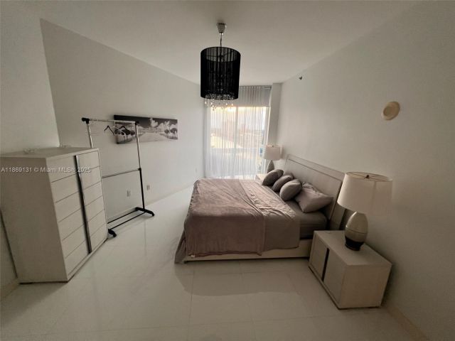 Apartment for rent  Unit #605 - photo 7405418