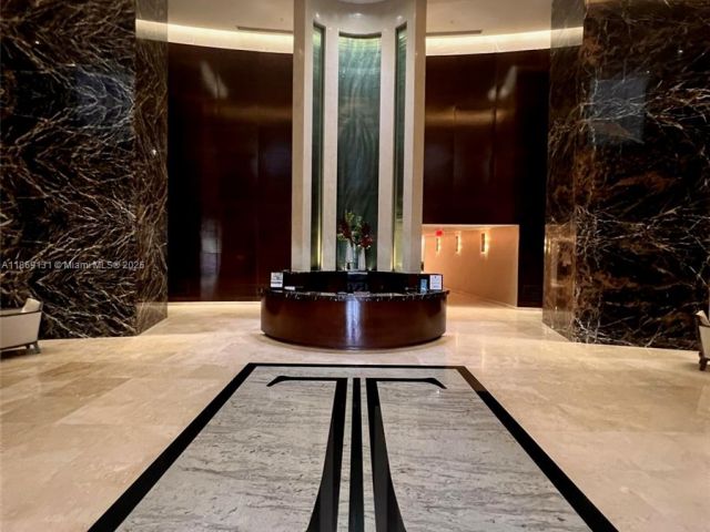 Apartment for rent  Unit #605 - photo 7405434