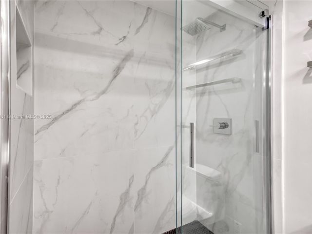 Apartment for sale  Unit #1512 - photo 6515855