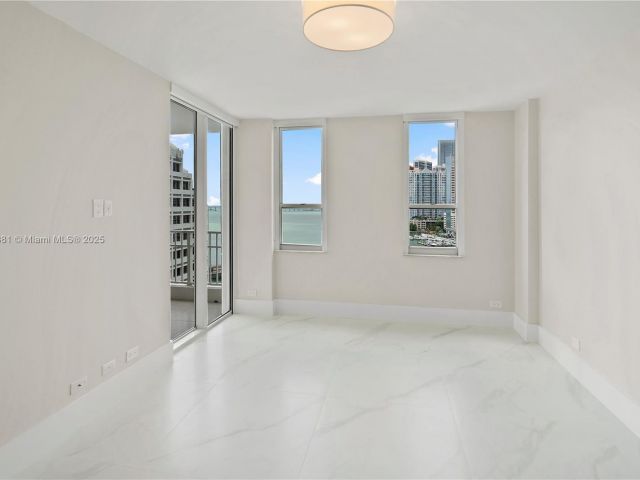 Apartment for sale  Unit #1512 - photo 6515858