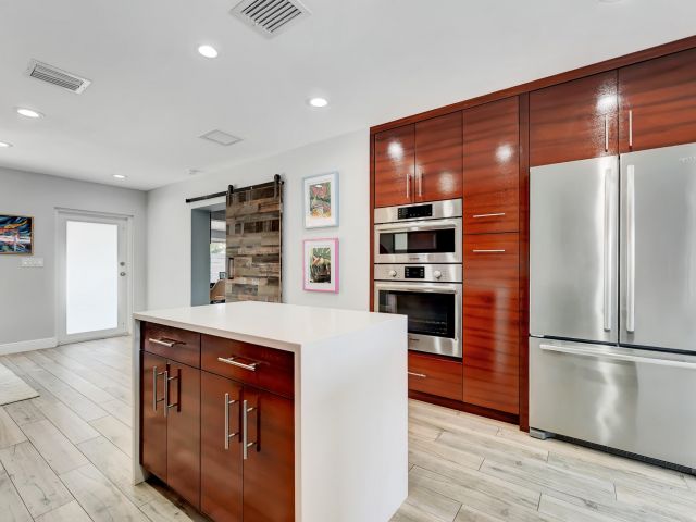 Home for rent at 2291 SE 15th Street - photo 6514736