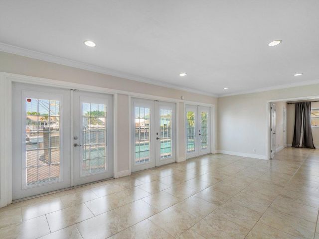 Home for sale at 1525 SE 6th Street - photo 6514891