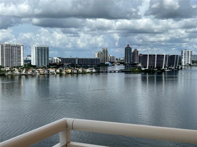 Apartment for sale  Unit #1905 - photo 6516746