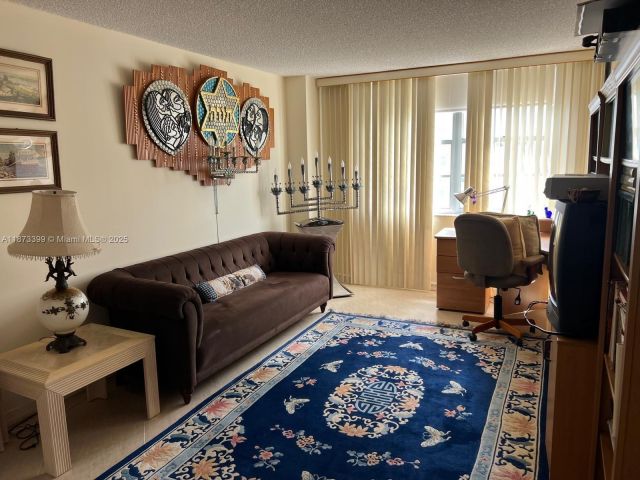 Apartment for sale  Unit #1905 - photo 6516748