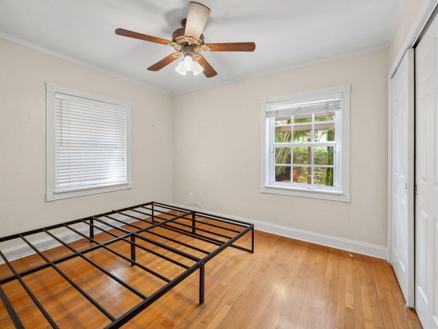 Home for sale at 712 SE 11th Court - photo 6514845