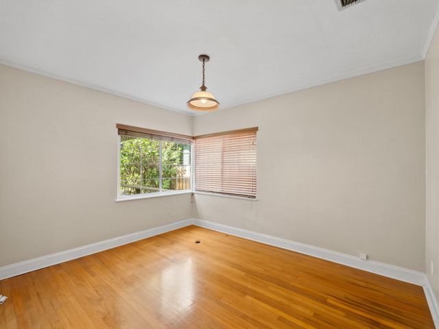 Home for sale at 712 SE 11th Court - photo 6514848