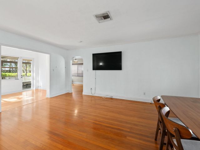 Home for sale at 712 SE 11th Court - photo 6514852