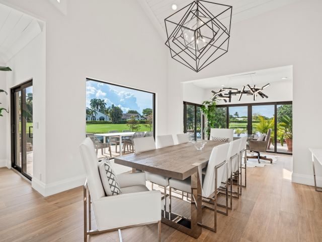 Home for sale at 910 Greensward Lane - photo 6537990