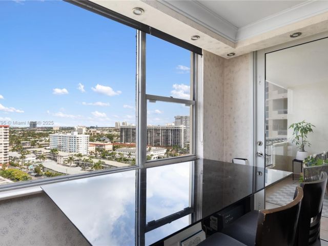 Apartment for sale  Unit #1517 - photo 7443309