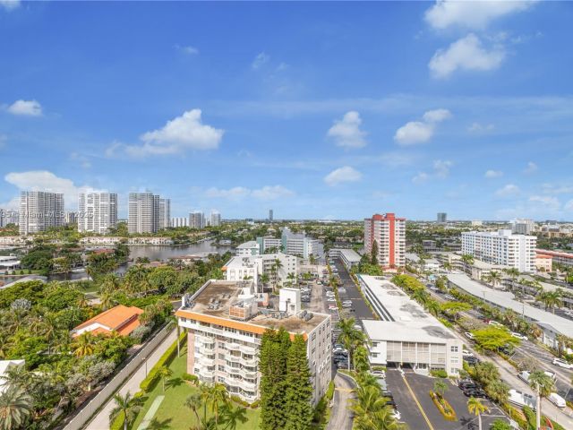 Apartment for sale  Unit #1517 - photo 7443313