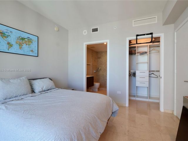 Apartment for sale  Unit #3607 - photo 6515530