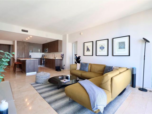 Apartment for sale  Unit #3607 - photo 6515542