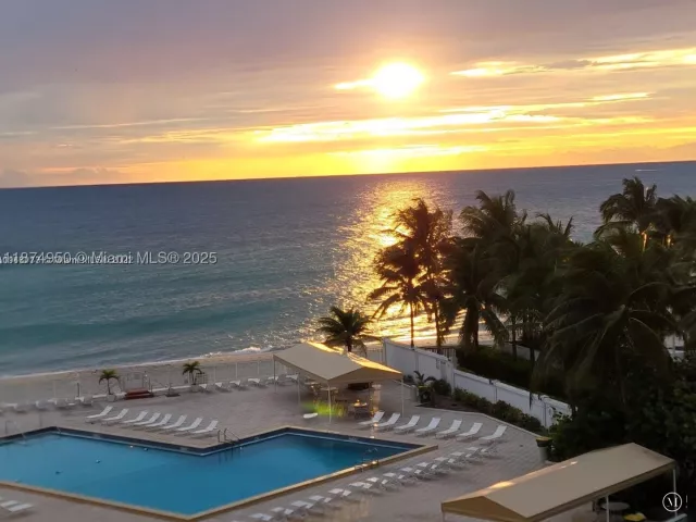 2-bedroom condo for rent in Hollywood - 3505 S Ocean Dr 312 - MondialRealty