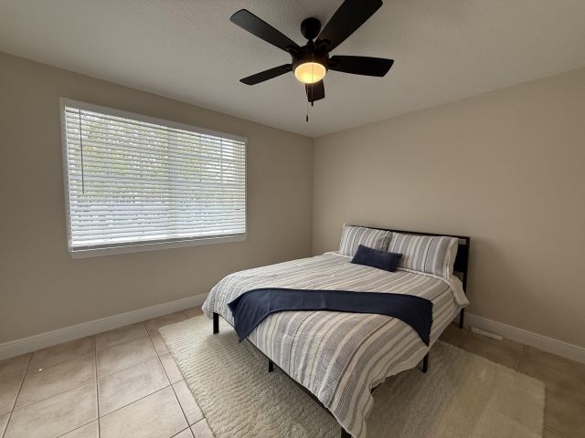 Home for rent at 947 Kokomo Key Lane 947 - photo 6533294