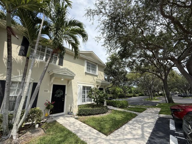 Home for rent at 947 Kokomo Key Lane 947 - photo 6533301