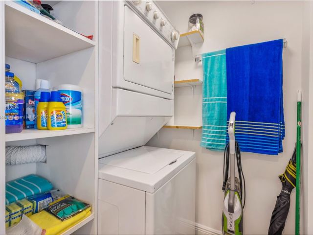 Apartment for rent  Unit #4107 - photo 6520052