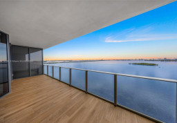 Apartment #1706 at Aria Reserve