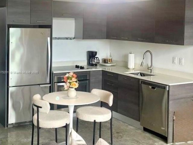 Apartment for sale  Unit #2807 - photo 7441007