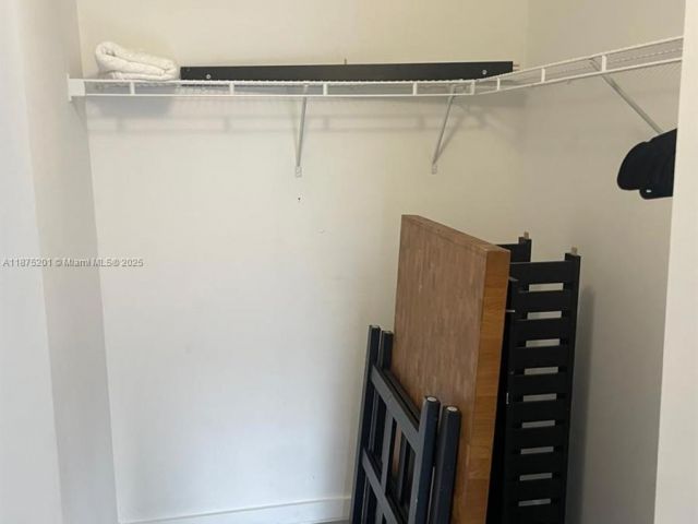 Apartment for sale  Unit #2807 - photo 7441014