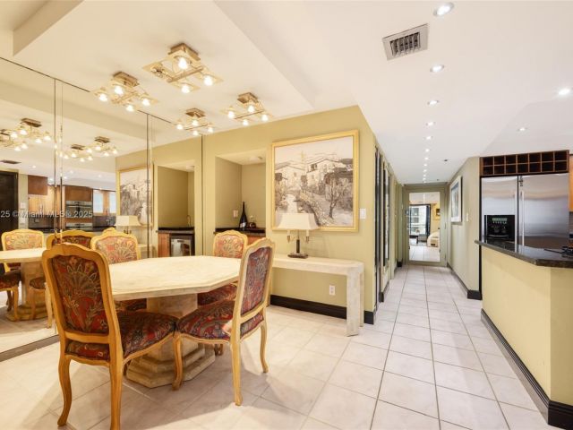 Apartment for sale  Unit #A-3042 - photo 6519745