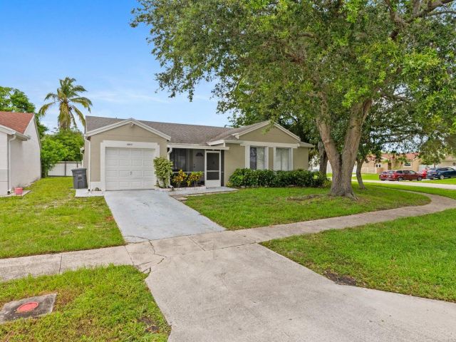 Home for rent at 9850 Ridgecreek Road - photo 6786049