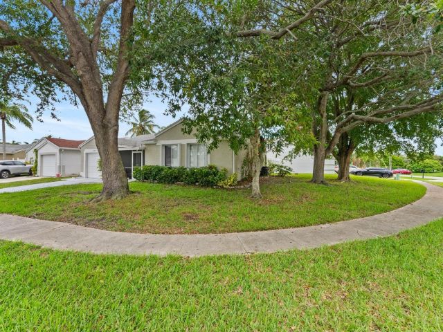 Home for rent at 9850 Ridgecreek Road - photo 6786054