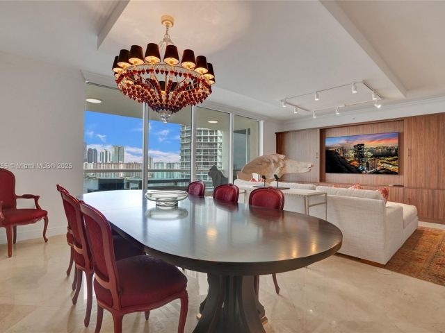 Apartment for sale  Unit #1707 - photo 6519022