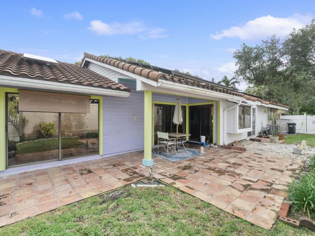 Home for sale at 4105 NW 1st Court - photo 6602598