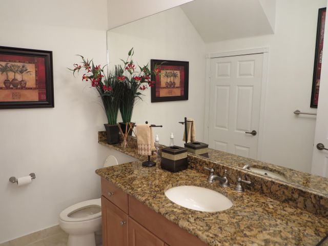 Home for rent at 819 NW 82nd Place - photo 6535448