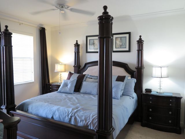 Home for rent at 819 NW 82nd Place - photo 6535455