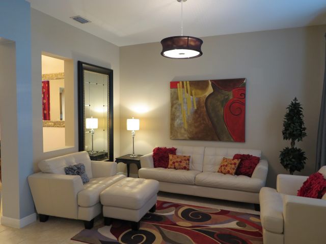 Home for rent at 819 NW 82nd Place - photo 6535462