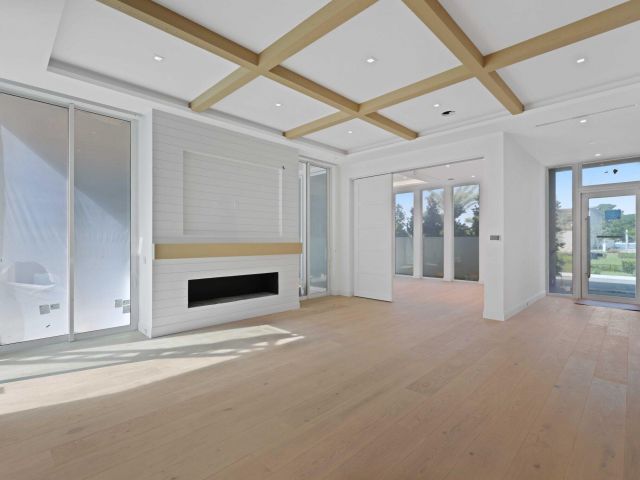 Home for sale at 320 Grove Place - photo 6532985