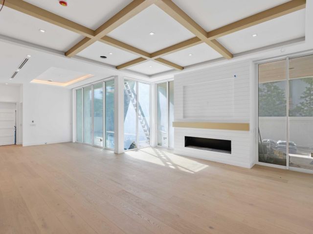 Home for sale at 320 Grove Place - photo 6532994