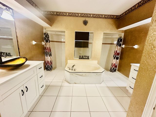 Home for rent at 13638 88th Place N - photo 6833073