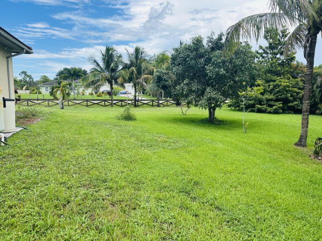 Home for rent at 13638 88th Place N - photo 6833079