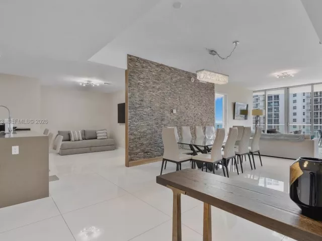 2-bedroom condo for rent in Sunny Isles Beach - 17475 Collins Ave 503 - MondialRealty