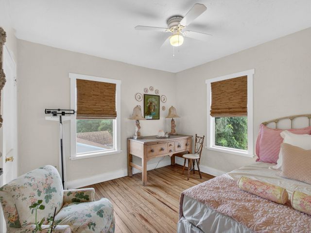 Home for sale at 825 34th Street - photo 6915604