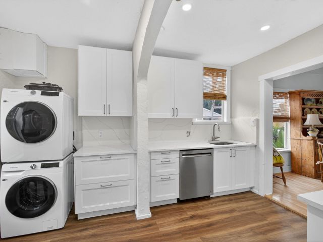 Home for sale at 825 34th Street - photo 6915615