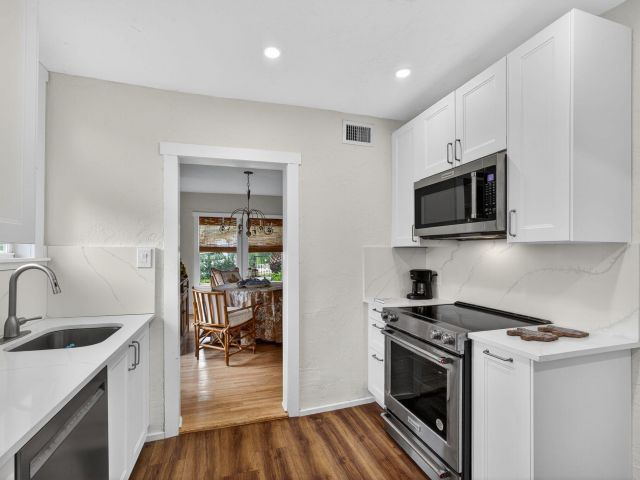 Home for sale at 825 34th Street - photo 6915617