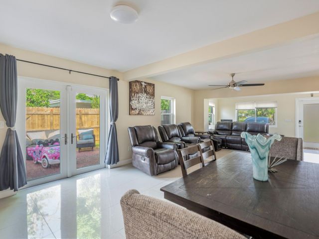 Home for rent at 6824 SW 5th Street - photo 6749861