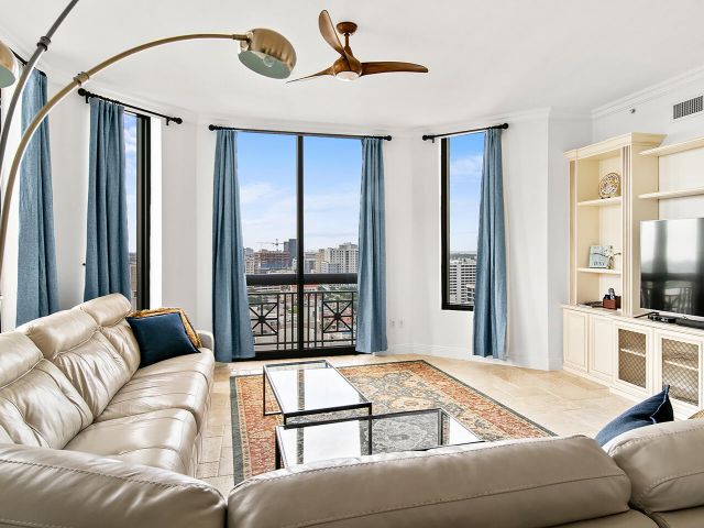 Apartment for rent  Unit #1424 - photo 6582559