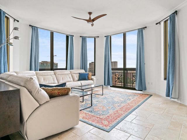 Apartment for rent  Unit #1424 - photo 6582561