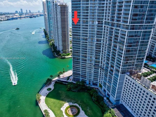 Apartment for sale  Unit #2002 - photo 6567096