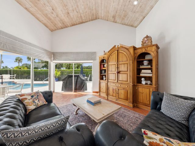 Home for sale at 10403 Stonebridge Boulevard - photo 6535292