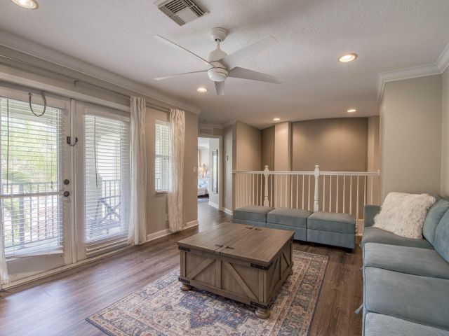 Home for sale at 410 Cresta Circle - photo 6538881