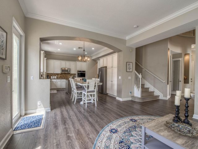 Home for sale at 410 Cresta Circle - photo 6538888